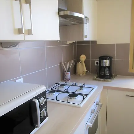 4 Pieces Avec Balcon Face Mer, Proche Et Commerces, Ideal Famillies - Fr-1-197-199 아파트 Les Sables-dʼOlonne