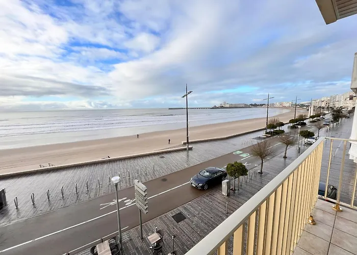 4 Pieces Avec Balcon Face Mer, Proche Et Commerces, Ideal Famillies - Fr-1-197-199 * Les Sables-dʼOlonne